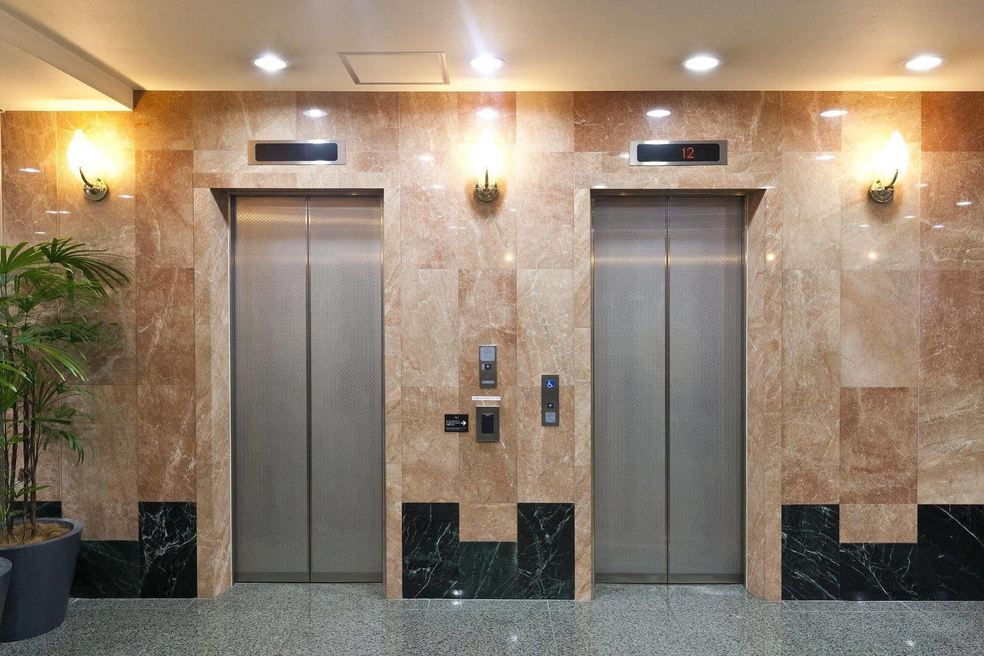 Sotetsu Fresa Inn Nihombashi Kayabacho Токио Экстерьер фото